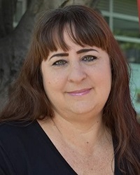 Helen Schneiderman